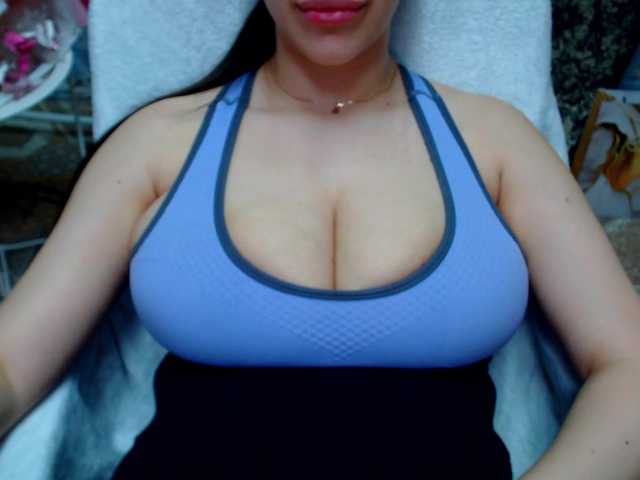 SeuHot's BongaCams show and profile