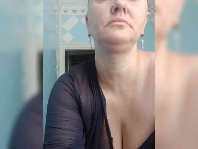 ZlataGoldie webcam