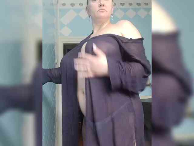 ZlataGoldie webcam