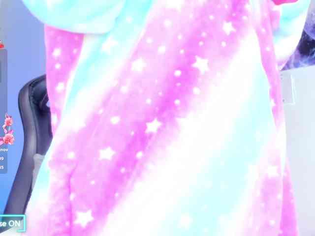 lazzy-blake webcam