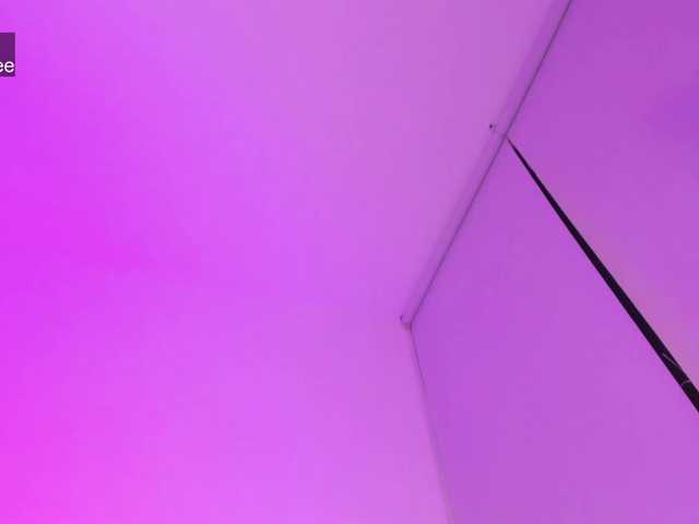 aniiieee's BongaCams show and profile