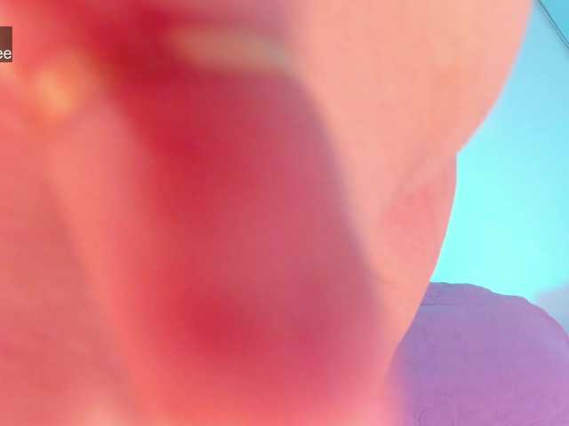 aniiieee's BongaCams show and profile