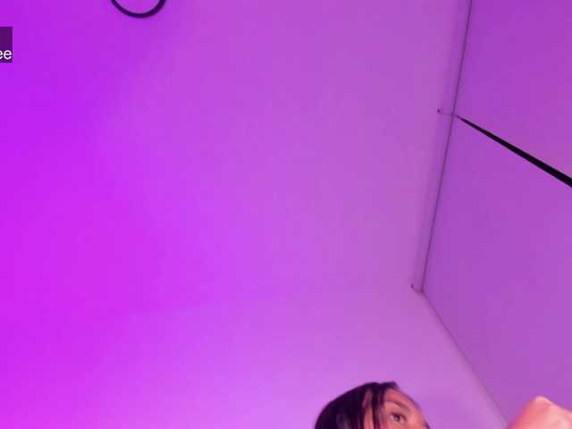 aniiieee's BongaCams show and profile