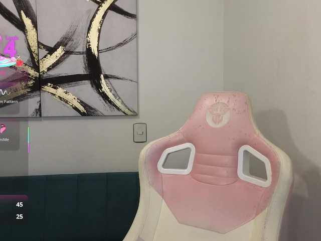 selenaM's BongaCams show and profile