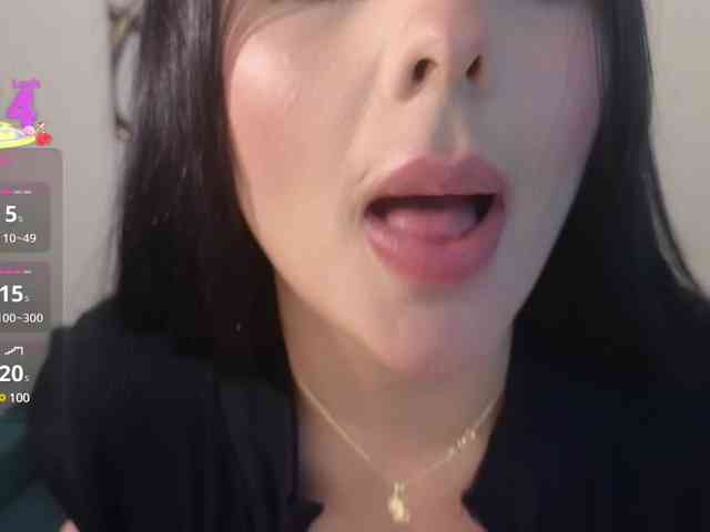 selenaM webcam