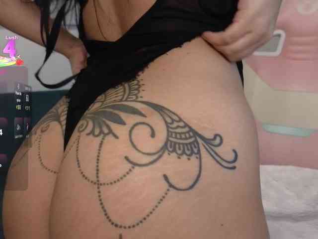 selenaM webcam