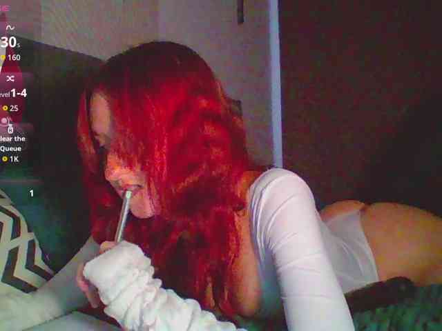 Модель: cherrrylips