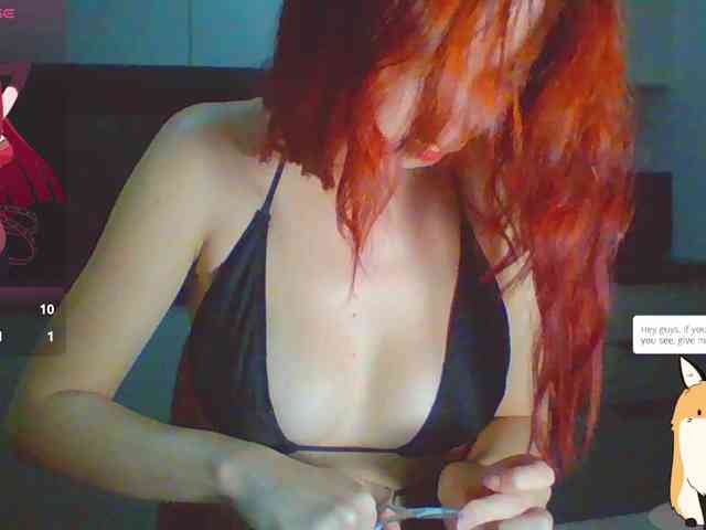 cherrrylips's webcam live show