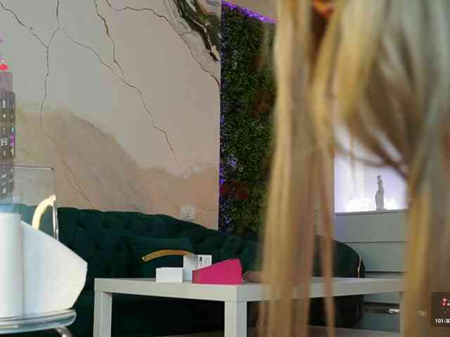 Emily-bloom webcam