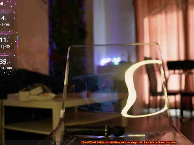 Emily-bloom webcam