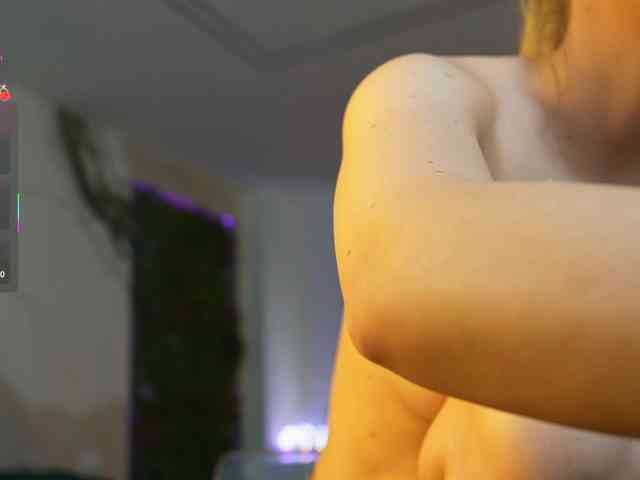 Emily-bloom webcam