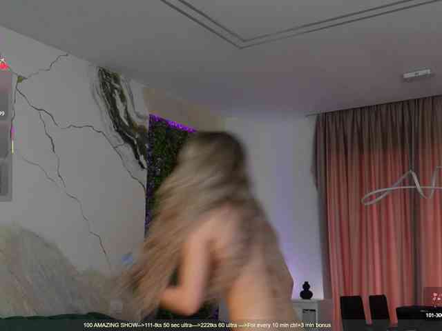 Emily-bloom webcam