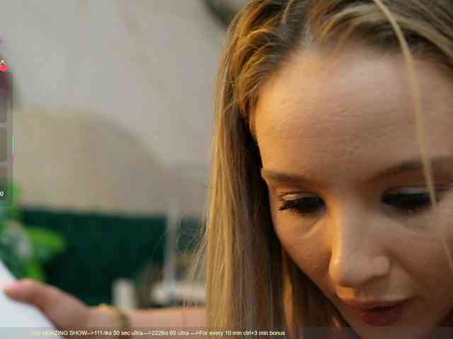 Emily-bloom webcam