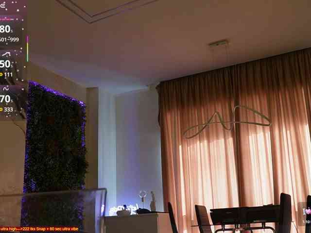 Emily-bloom webcam