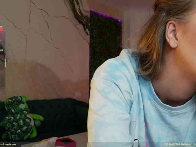 Emily-bloom webcam