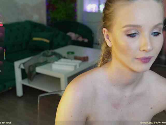 Emily-bloom webcam