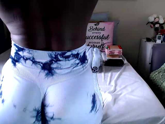 le modèle FitBlair66 est en webcam porno dans un show sur le site bongacams, il possède les tags suivants: Ebony,Brunette,Shaved