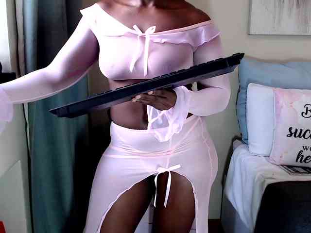 FitBlair66 webcam