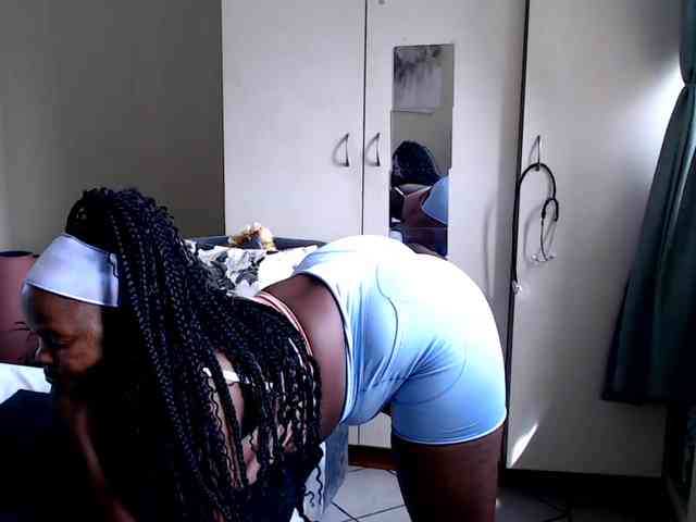 FitBlair66 webcam