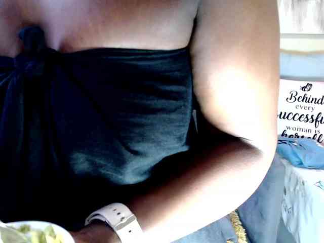 FitBlair66 webcam