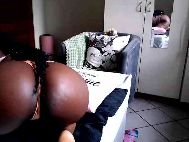 FitBlair66 webcam