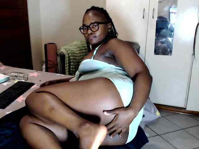 FitBlair66 webcam
