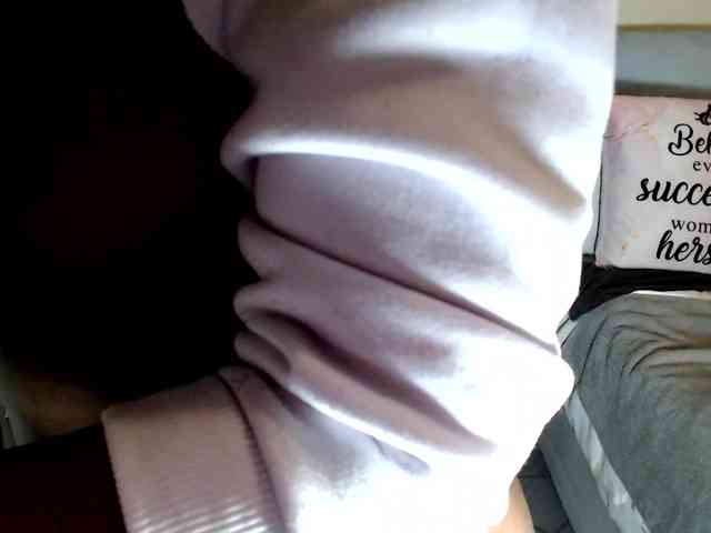 FitBlair66 webcam