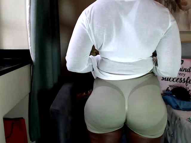 FitBlair66 webcam
