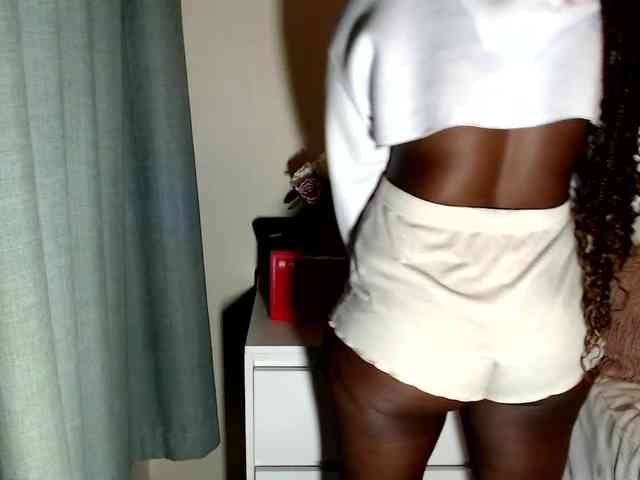FitBlair66 webcam
