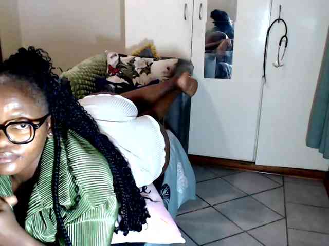 FitBlair66 webcam