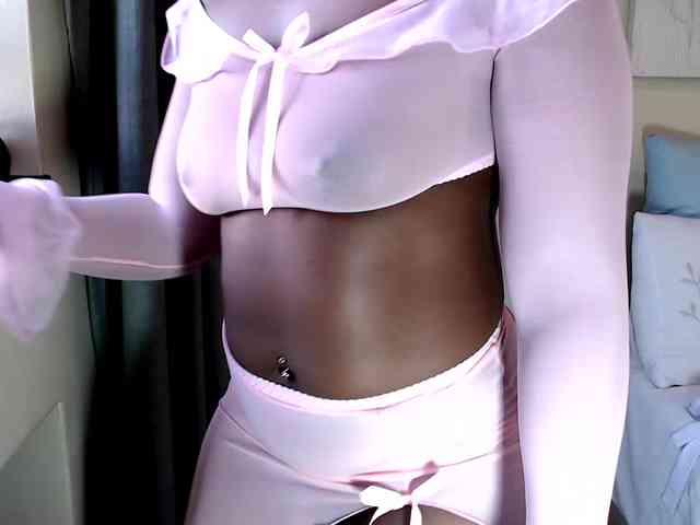 FitBlair66 webcam