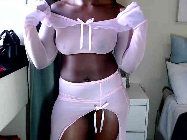 FitBlair66 webcam