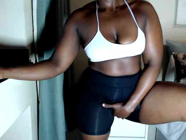 FitBlair66 webcam