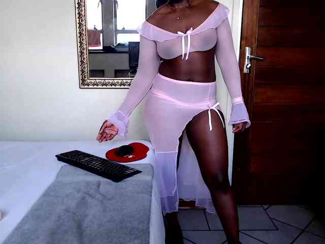 FitBlair66 webcam