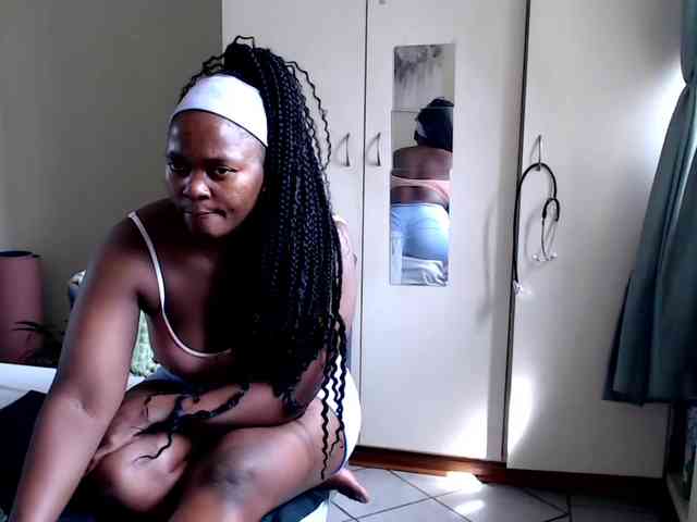 FitBlair66 webcam