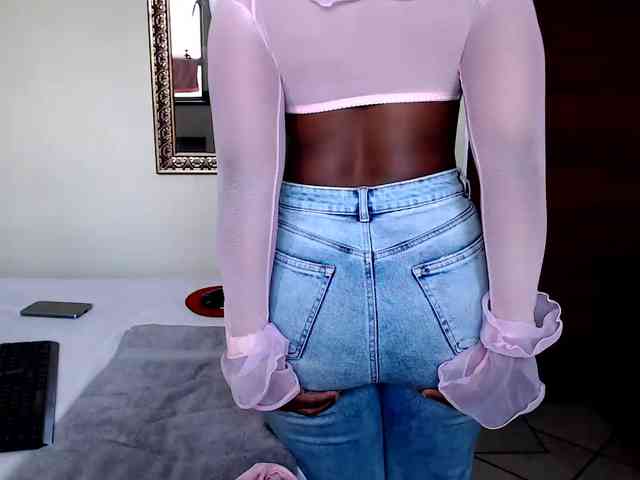 FitBlair66 webcam