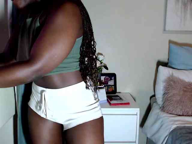 FitBlair66 webcam