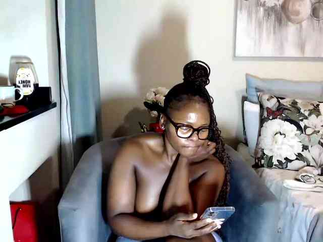 FitBlair66 webcam
