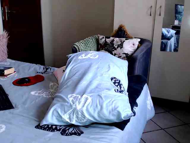 FitBlair66 webcam