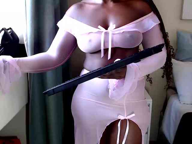 FitBlair66 webcam