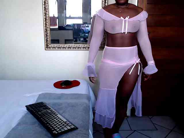 FitBlair66 webcam