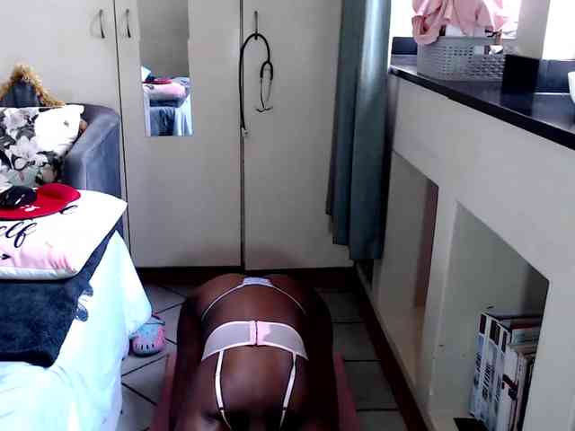 FitBlair66 webcam