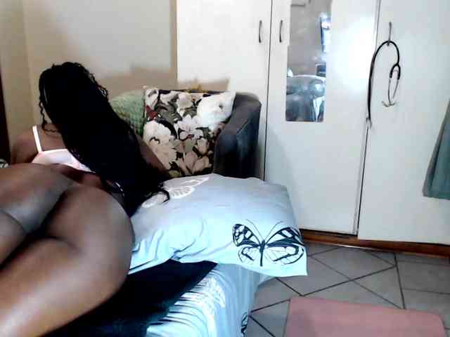 FitBlair66 webcam