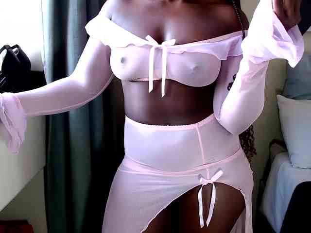 FitBlair66 webcam