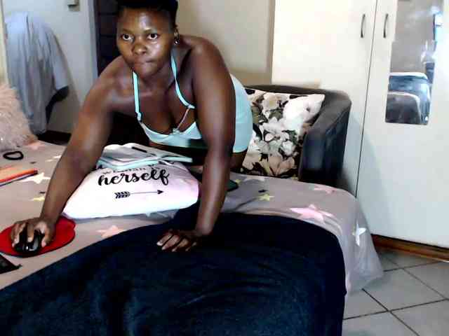 FitBlair66 webcam