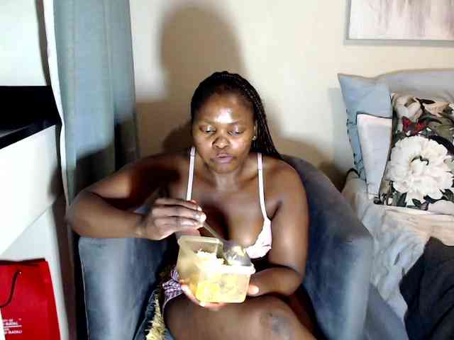 FitBlair66 webcam