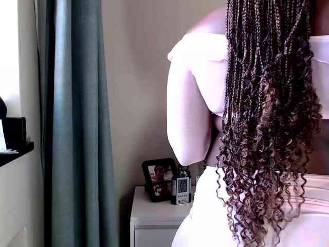 FitBlair66 webcam