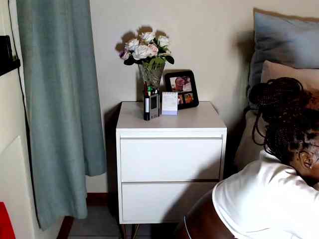 FitBlair66 webcam