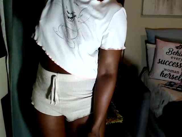 FitBlair66 webcam
