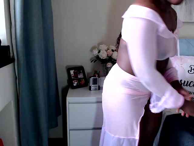 FitBlair66 webcam